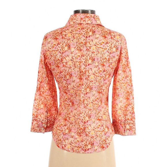 Express Design Studio Floral Button-Up Blouse - Picture 2 of 8